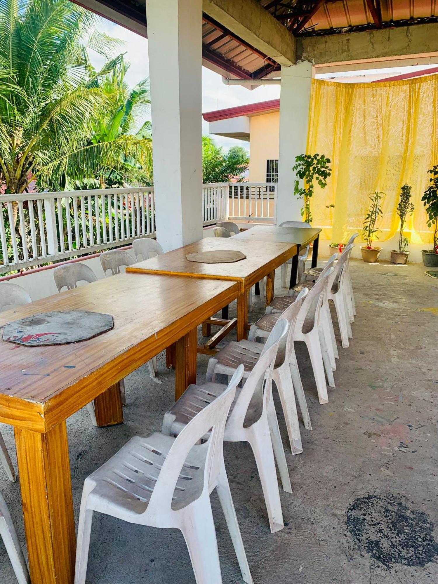 Perlies Inn Tanay Barkada House Eksteriør billede