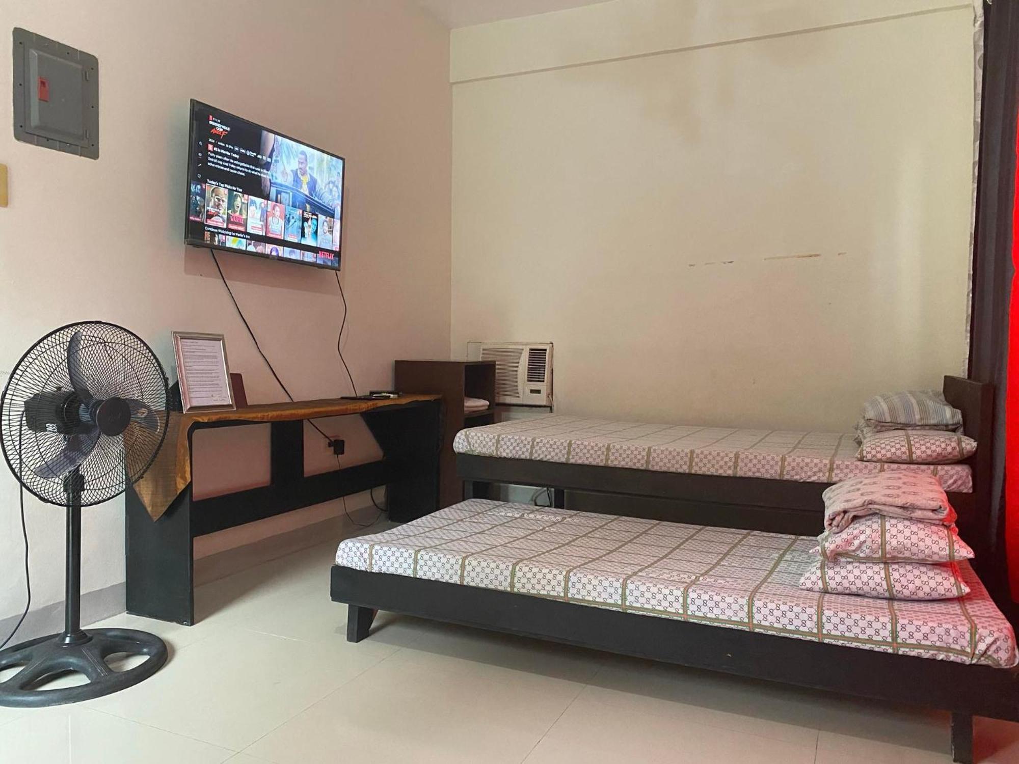 Perlies Inn Tanay Barkada House Eksteriør billede