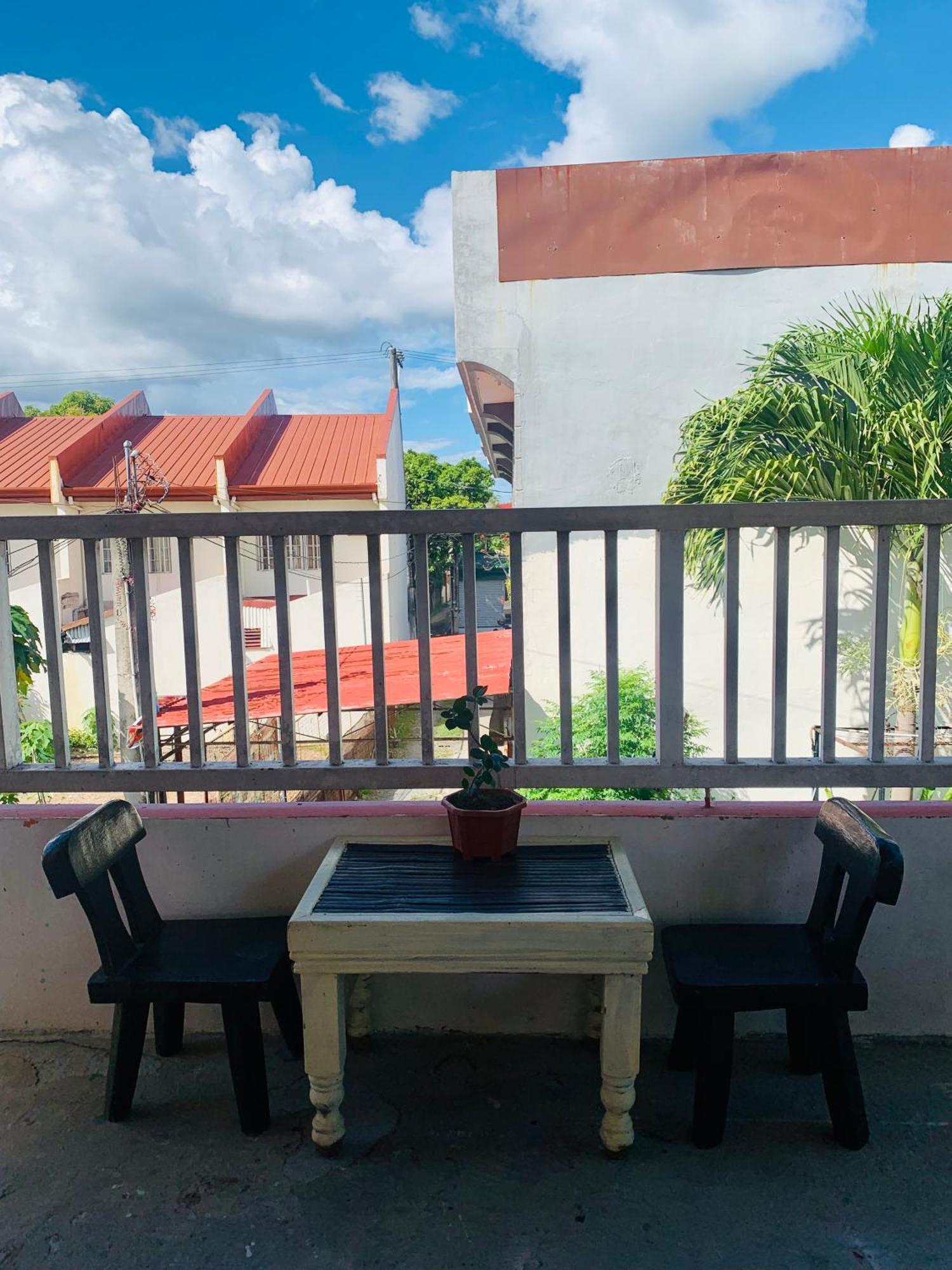 Perlies Inn Tanay Barkada House Eksteriør billede
